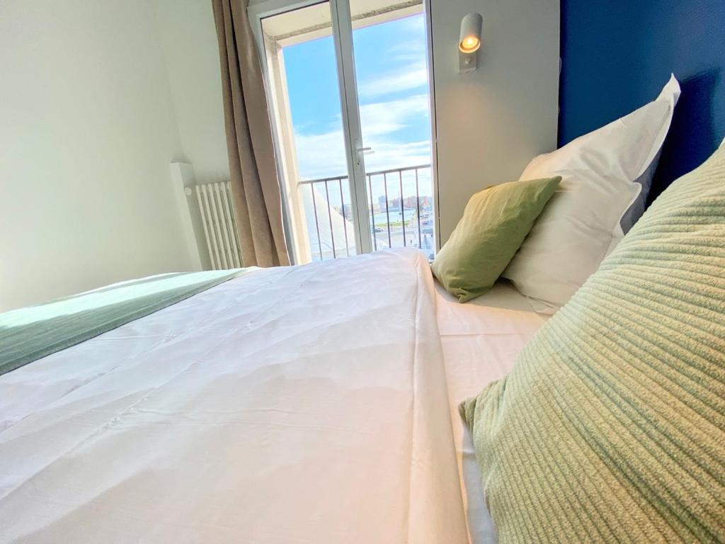 L'Escale Appartements Et Suites En Bord De Mer Hawr Zewnętrze zdjęcie