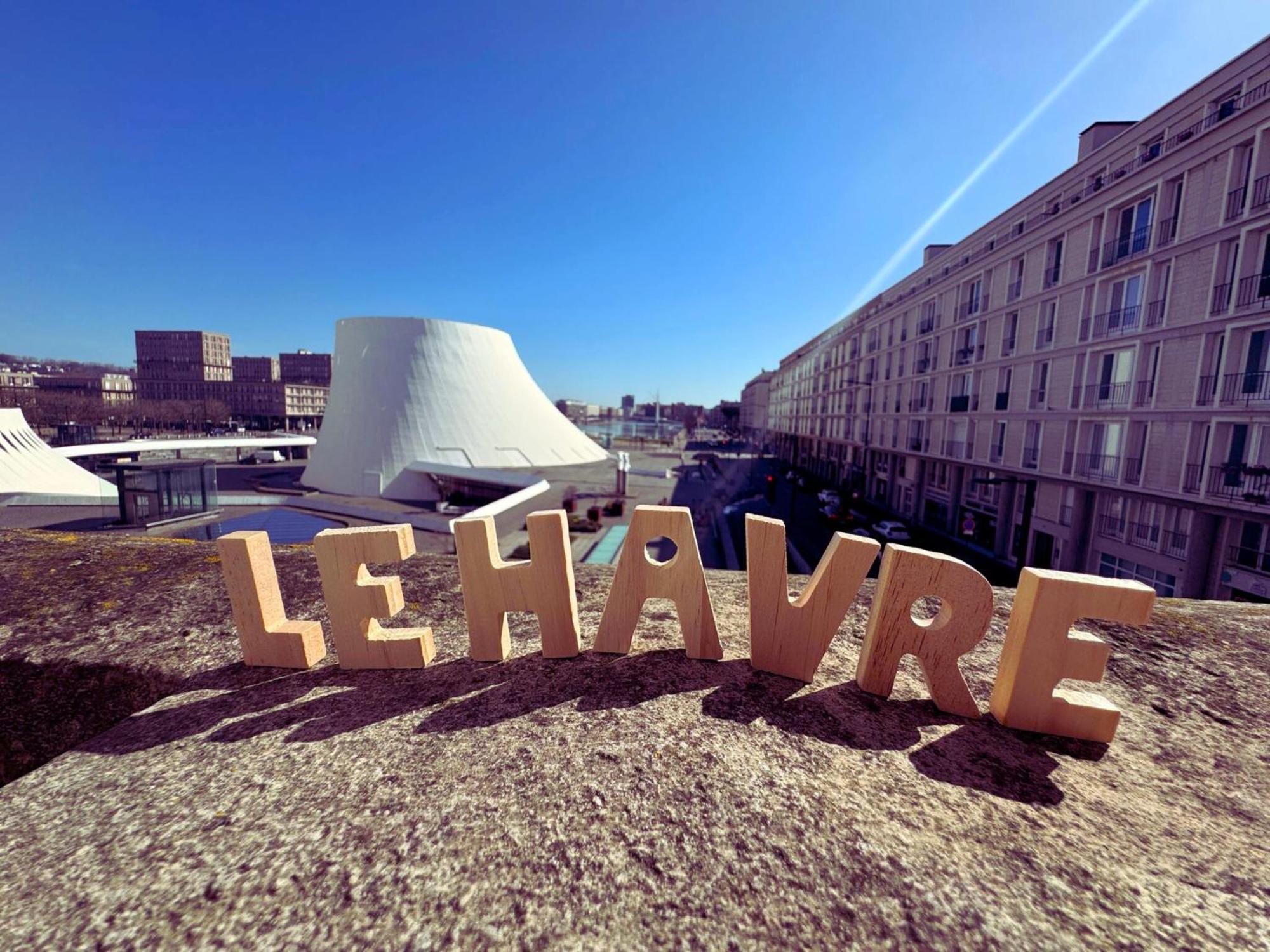 L'Escale Appartements Et Suites En Bord De Mer Hawr Zewnętrze zdjęcie