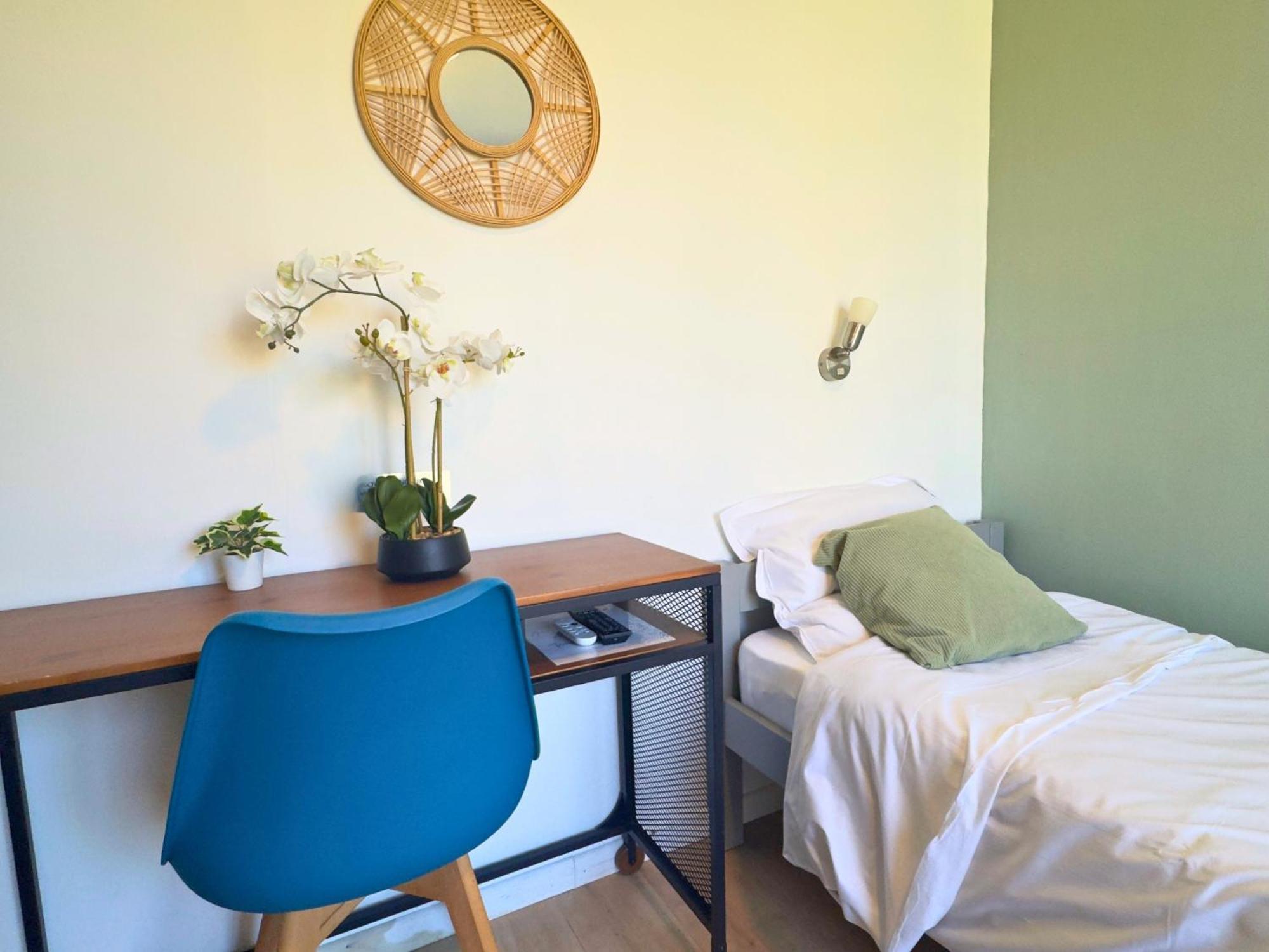 L'Escale Appartements Et Suites En Bord De Mer Hawr Zewnętrze zdjęcie